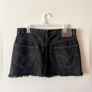 Levi’s Black Denim Skirt
